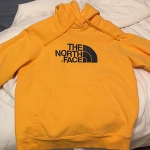 Men's North Face sweatshirt